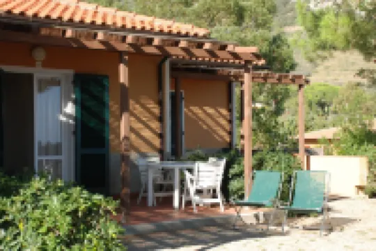 아파트멘티 엘바마르 라코나