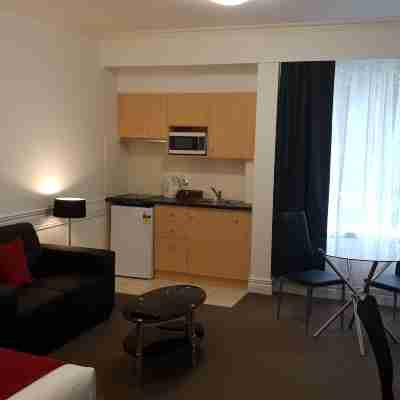 Melbourne Kew Central Apartments Official Rooms