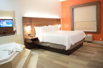 Holiday Inn Express & Suites Pensacola W I-10 Hotels in Pensacola