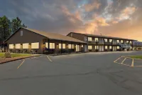 Broken Spur Inn & Steakhouse Hotels in Torrey