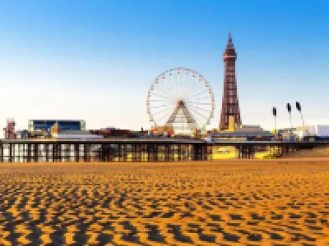 Q - Accommodation Hotels in Blackpool