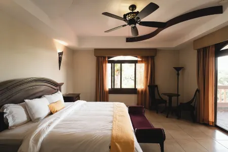 Hotel El Reith Lake Отели в г. Эль Энканто