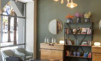 Residence Suites by Raphael Hotels