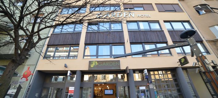 Garden Hotel Hotele w: City of Zagreb