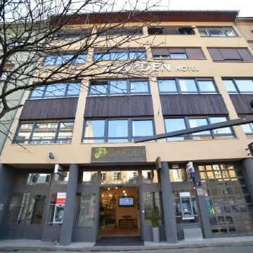 Garden Hotel