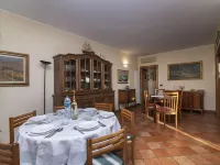 La Casetta Sull'Albero - Happy Rentals Hotels in Albenga