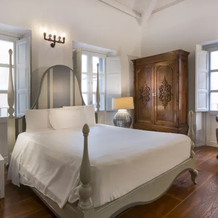 Cagliari Marina Harbour Guest House & Lounge