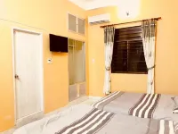Stay House