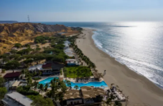 Punta SAL Suites & Bungalows Resort Hôtels à : Province de Contralmirante Villar