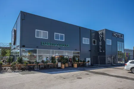 Hotel Spekeröd Отели в г. Шерхамн