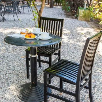 Student's Hostel Estense Отели в г. Феррара