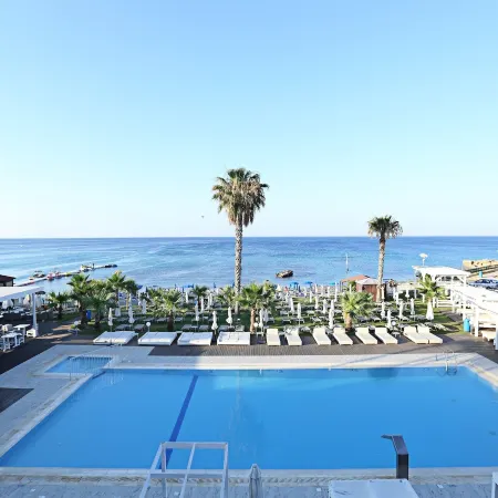 Iliada Beach Hotel