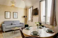 Apartments du Louvre St Honoré