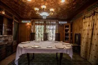 Kharpalace Group of Houseboats - Kolam Renang