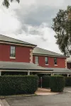 The Lawson Riverside Suites Hotels in Gumly Gumly