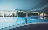 Hotel Waldhuus - Pools
