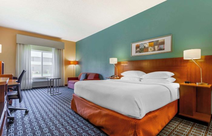 Comfort Inn & Suites Green Bay Stadium Area