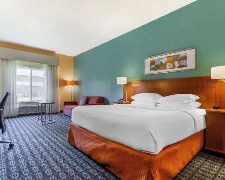 Comfort Inn & Suites Green Bay Stadium Area Hotels in Brown County