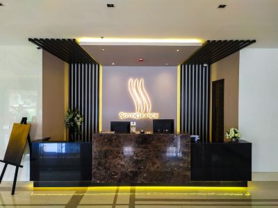 Front Desk Sotogrande Neopolitan Hotel Photo