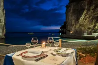 Hotel Alfonso A Mare Hotels in Furore