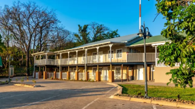 Little Pilgrims Boutique Hotel Hotels near Perry's Bridge Reptile Park