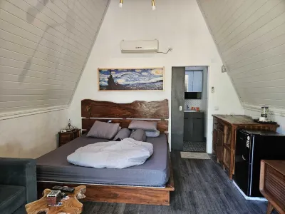 Khethech House Hotels near Jalan viral nanggulan