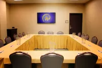 Rosen Inn at Pointe Orlando - business