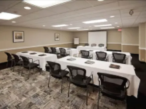 비지터스 인 해밀턴 호텔