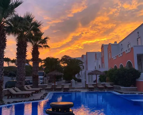 馬諾斯別墅 聖托里尼酒店