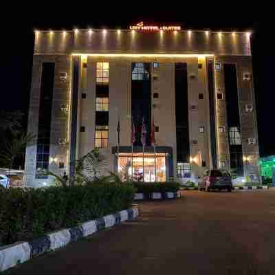 Rove Luxury Hotel and Suites Hotel Exterior
