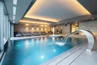 Best Western Premier le Chapitre Hotel  Spa - Pools