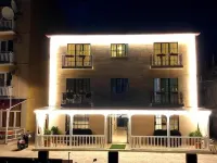 Del Mar Hotels in Ureki