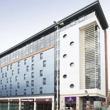 Premier Inn Bristol City Centre (Lewins Mead) Отели рядом с достопримечательностью «Стадион «Аштон Гейт»»