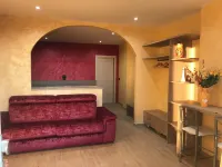 بي آند بي لا فونتانا نيلي لانغي فنادق في Diano d'Alba