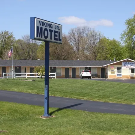 Viking Jr. Motel