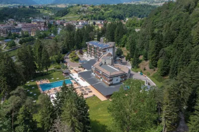 Grand Hotel Terme di Comano Отели в г. Стенико