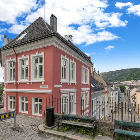 Barfot Apartments