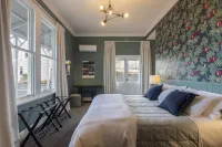 The Vicarage Geraldine Hotels in Geraldine