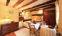 Hôtel de la Ferme Lamy Hotel di Les Eyzies-De-Tayac-Sireuil