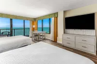 Holiday Inn & Suites Clearwater Beach Hotels near Baubles and Bags