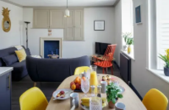 Dream Stays Bath - Beau Street Apartments