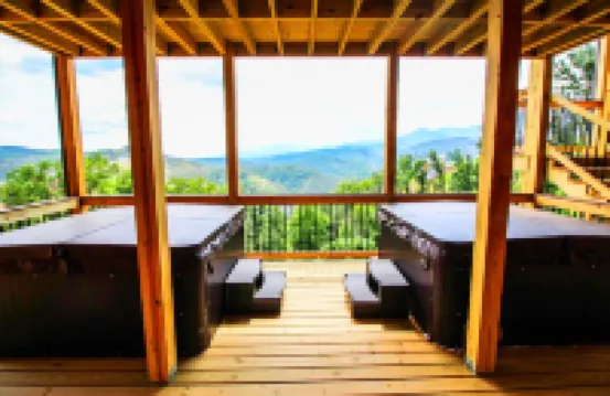 Skyline Splendor: Luxe Retreat with Breathtaking Views over Downtown Gatlinburg