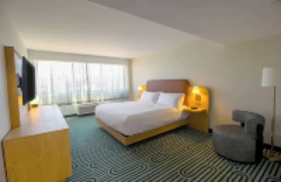 Doubletree by Hilton Clarksville Riverview