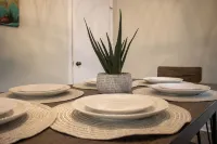 Oak Glen Huntsville Rambler Retreat Hotels near Huntsville Botanical Garden