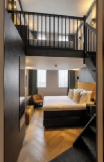 Monument Hotel