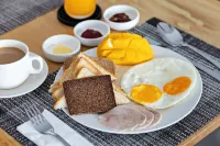 Dive Spot Asia & Brumini Beach Resort - breakfast