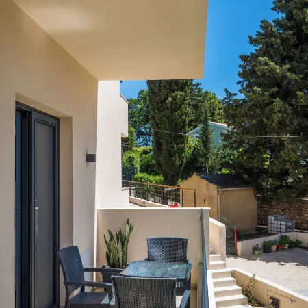 The 7 Suites by Konnect, An Elegant Living in Ipsos