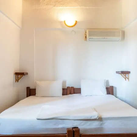 Esen Apartments