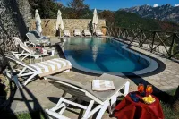 Garden Hotel - piscina