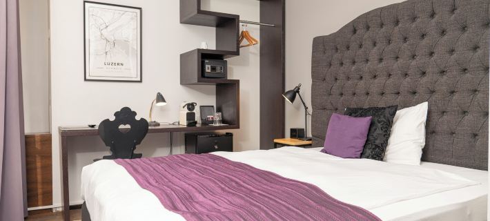 Boutique Hotel Weisses Kreuz - Adult Only Hotel Отели в г. Люцерн
